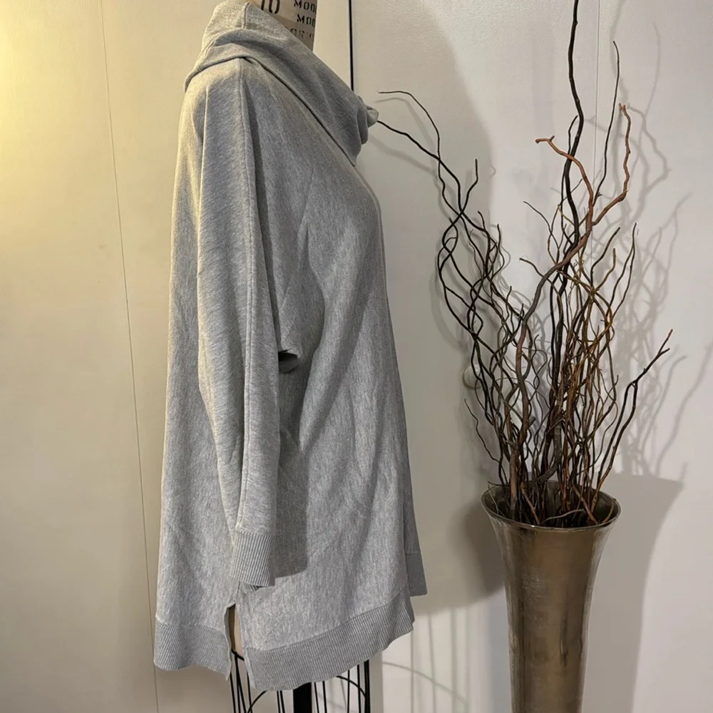Chelsea and Theodore cowl neck long sleeve sweater - Picture 5 of 6